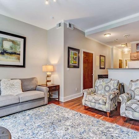 E Bay St Loft By City Market And River Street 서배너 외부 사진